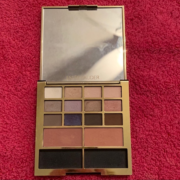 Estēe Lauder Palette - Picture 2 of 4